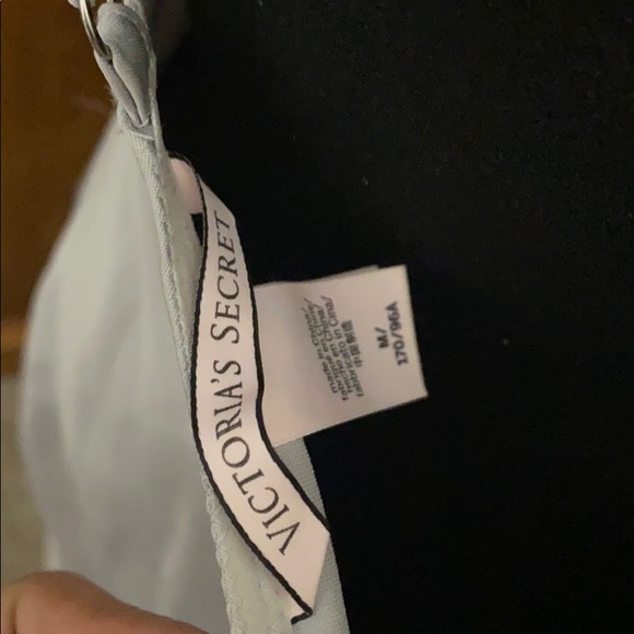 COPY - 🛍2 for $20!!🛍 Victoria secret light grey - Picture 5 of 5